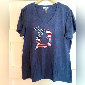 Living Fresh V Neck Heathered Blue MI Red White Blue XL